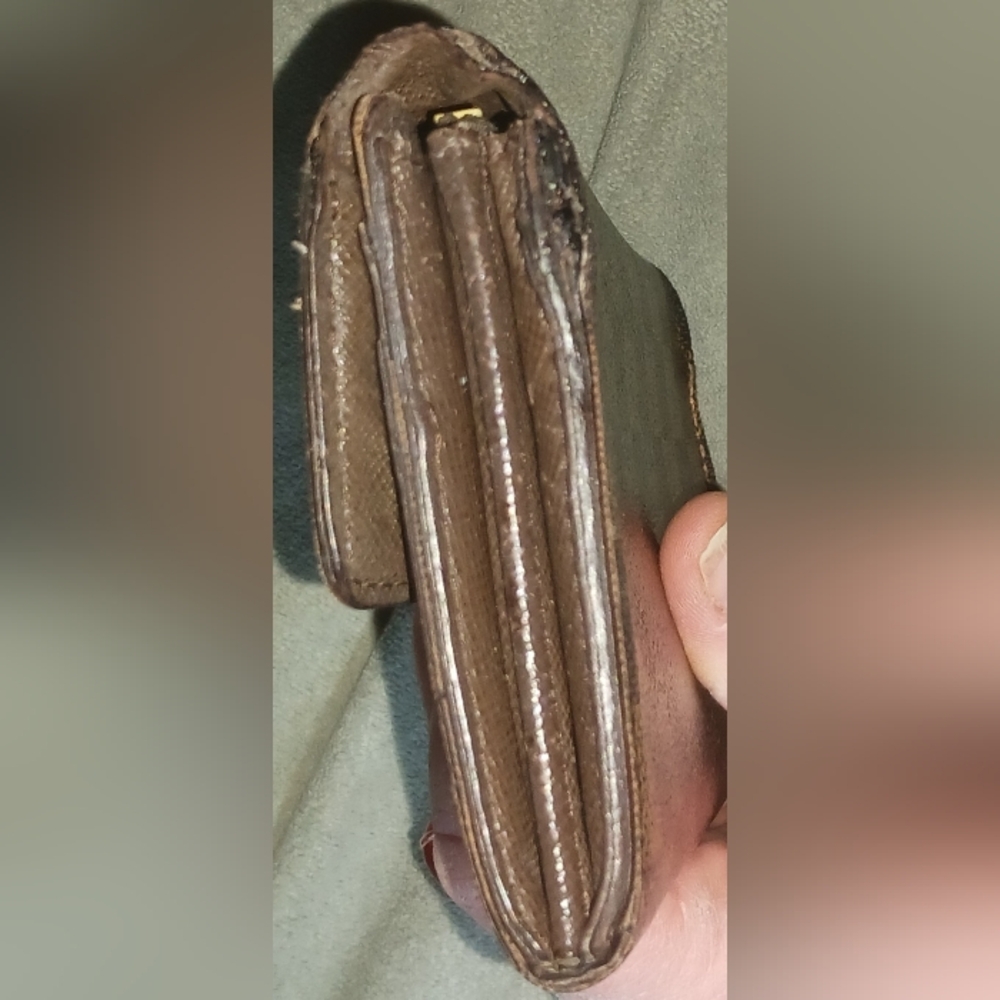 Louis Vuitton Damier long snap wallet - Picture 5 of 6